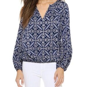 Diane Von Furstenberg Blue & White Hathaway Floral Silk Stretch Blouse Size XS